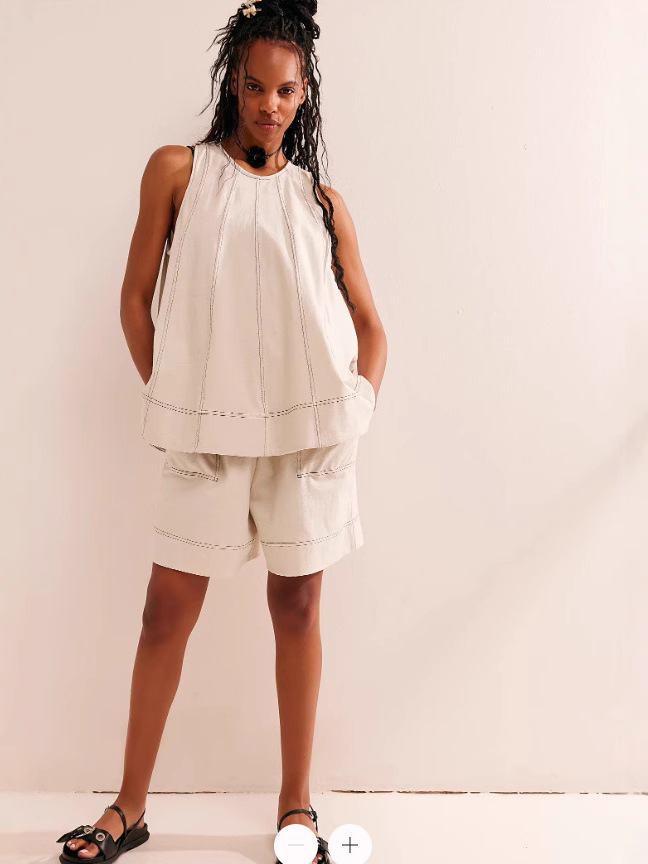 Two-Piece Women's Set - Lightweight Fabric - Casual Style - Perfect for Everyday Wear