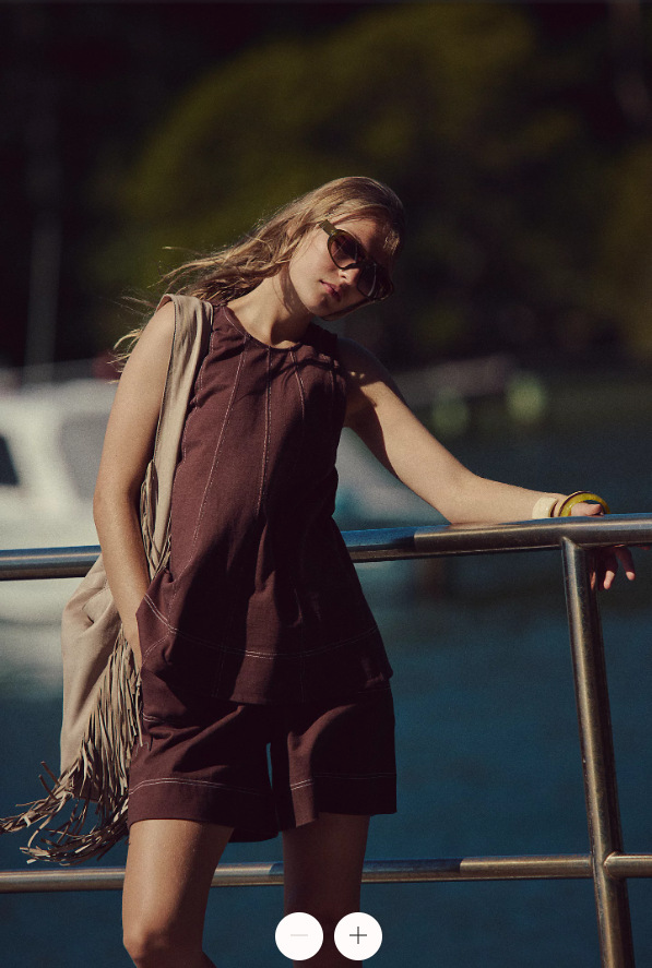 Two-Piece Women's Set - Lightweight Fabric - Casual Style - Perfect for Everyday Wear