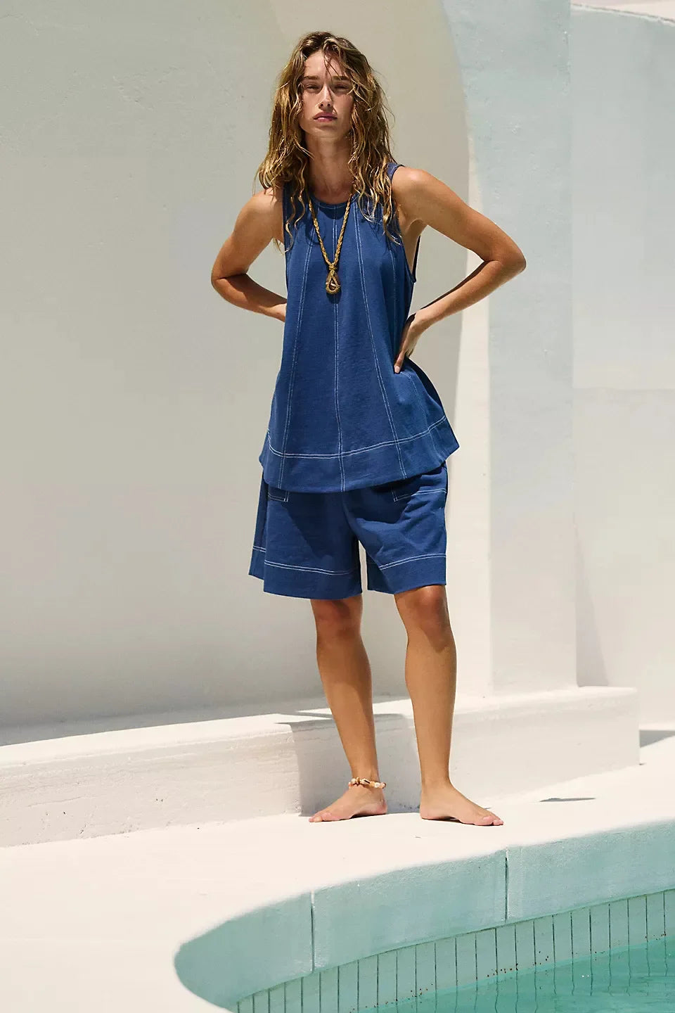 Two-Piece Women's Set - Lightweight Fabric - Casual Style - Perfect for Everyday Wear