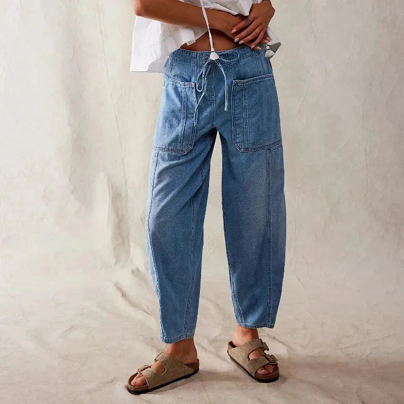 Weekend Casual Denim Jeans for Women - Comfortable Stretch Fabric, Classic Fit, Versatile Everyday Wear