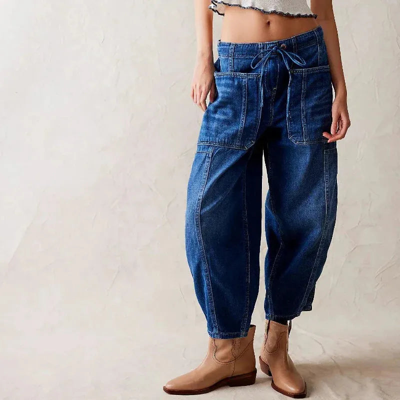 Weekend Casual Denim Jeans for Women - Comfortable Stretch Fabric, Classic Fit, Versatile Everyday Wear