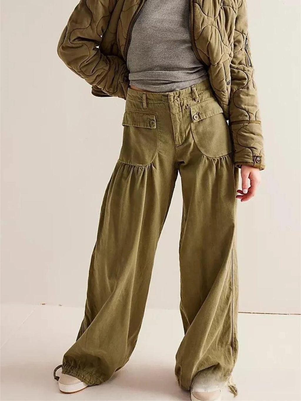 Wide-Leg Denim Jeans for Women - Comfortable Cotton Fabric - Casual Everyday Wear - Various Sizes Available