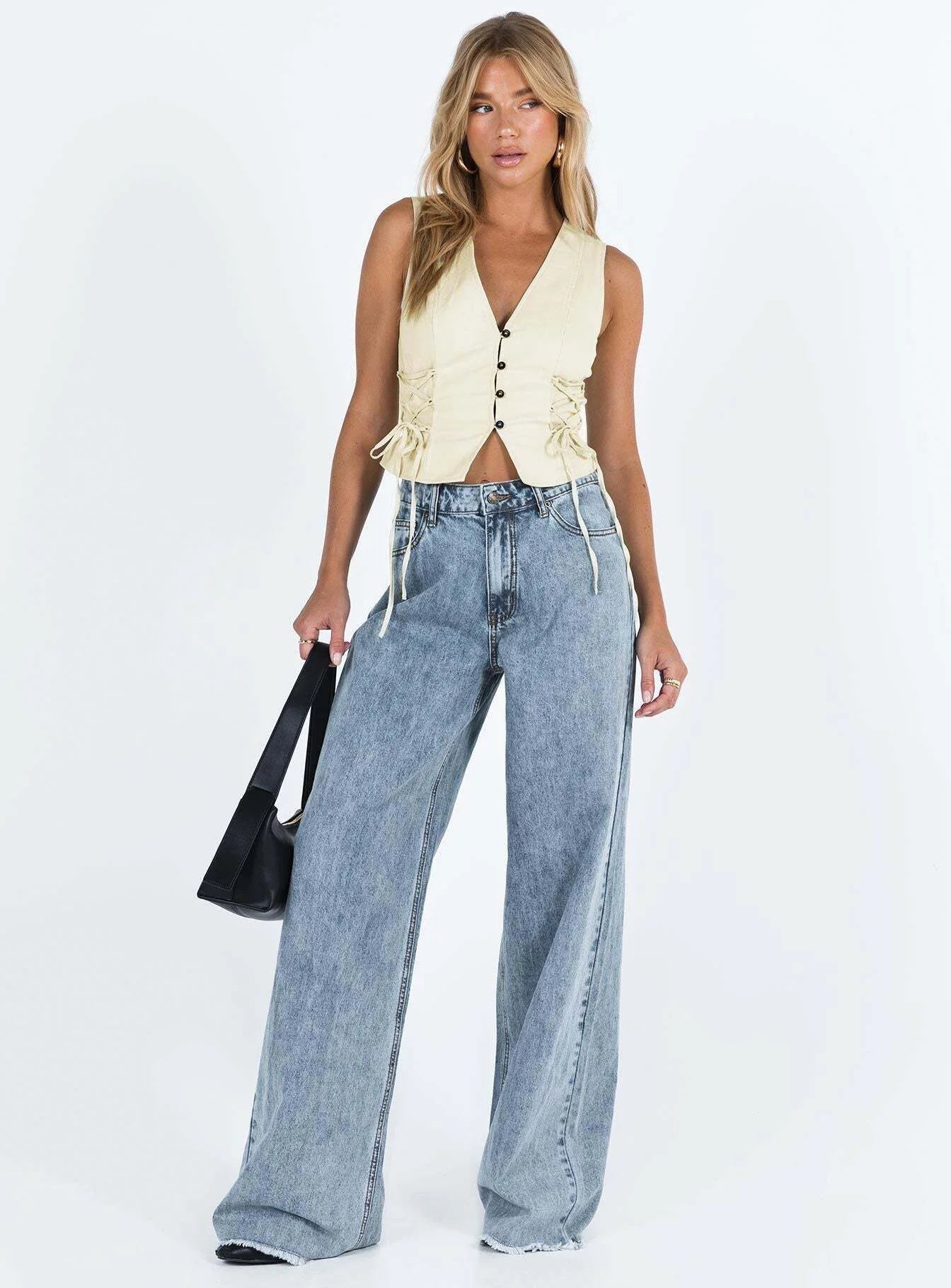 Wide-Leg Relaxed Jeans for Women - Comfortable Denim Trousers for Casual Wear - Versatile Everyday Style