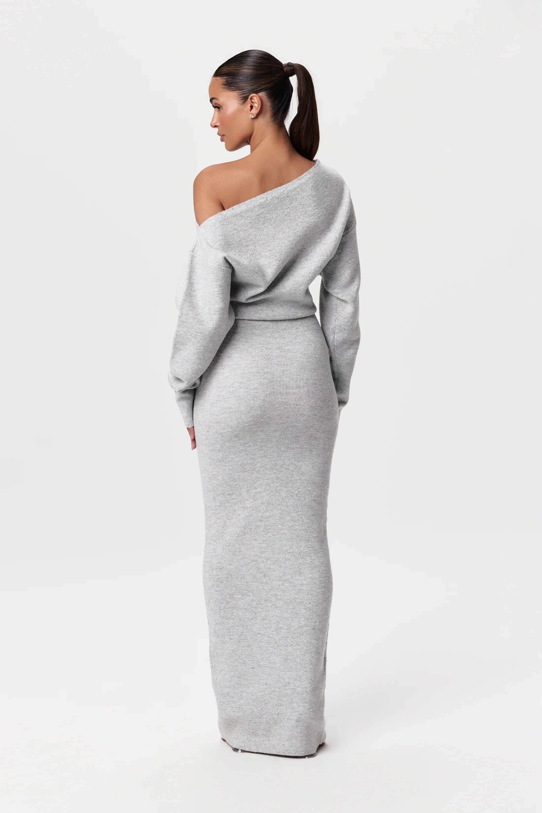 Women's Knit Maxi Dress with Long Sleeves and Cutout Design for Casual Wear