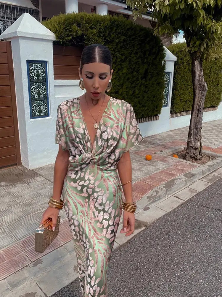 Women's Printed Summer Dress - Short Sleeve, Lightweight Fabric, Casual Wear for Warm Weather