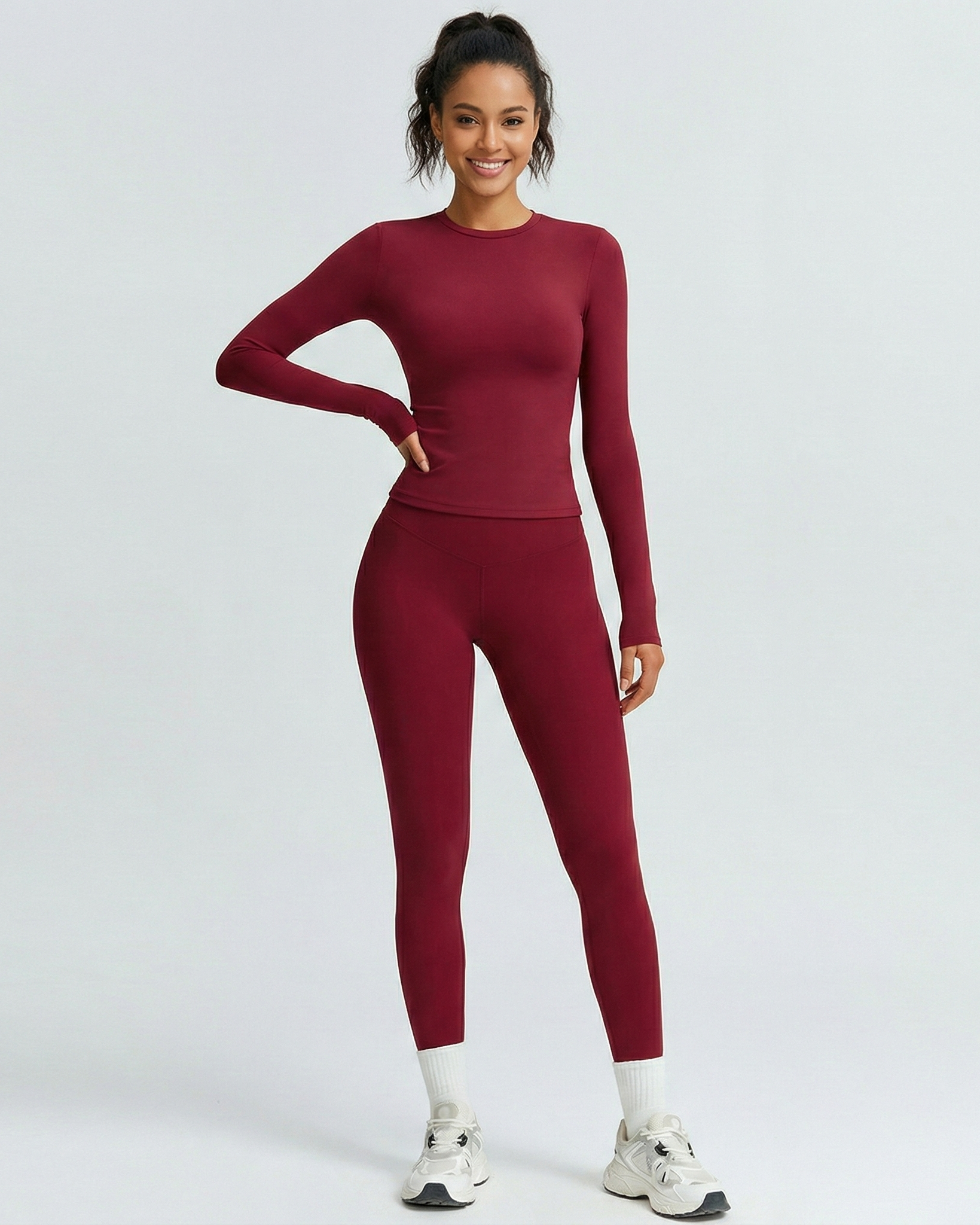 Women's Two-Piece Workout Set - Breathable Fabric, Stylish Design for Gym and Fitness Activities