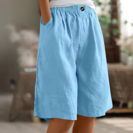 Women's Wide Leg Knee-Length Shorts with Elastic Waistband and Side Pockets - Casual Summer Bottoms