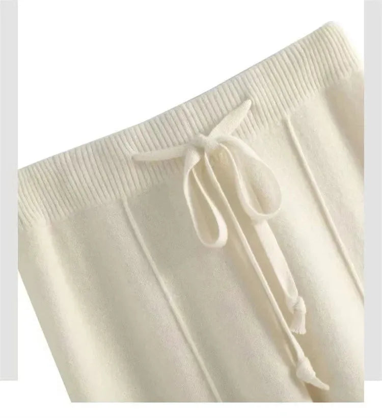 Wool Trousers for Women - Classic Fit - Versatile Dress Pants for Office and Casual Wear