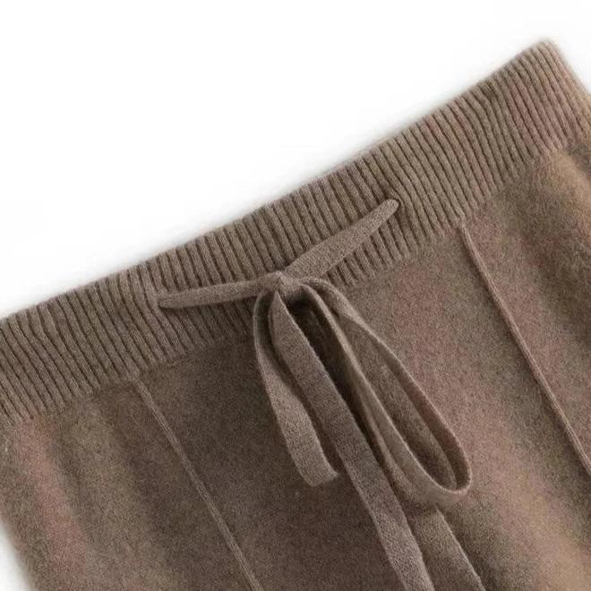 Wool Trousers for Women - Classic Fit - Versatile Dress Pants for Office and Casual Wear