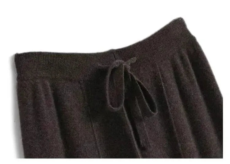 Wool Trousers for Women - Classic Fit - Versatile Dress Pants for Office and Casual Wear